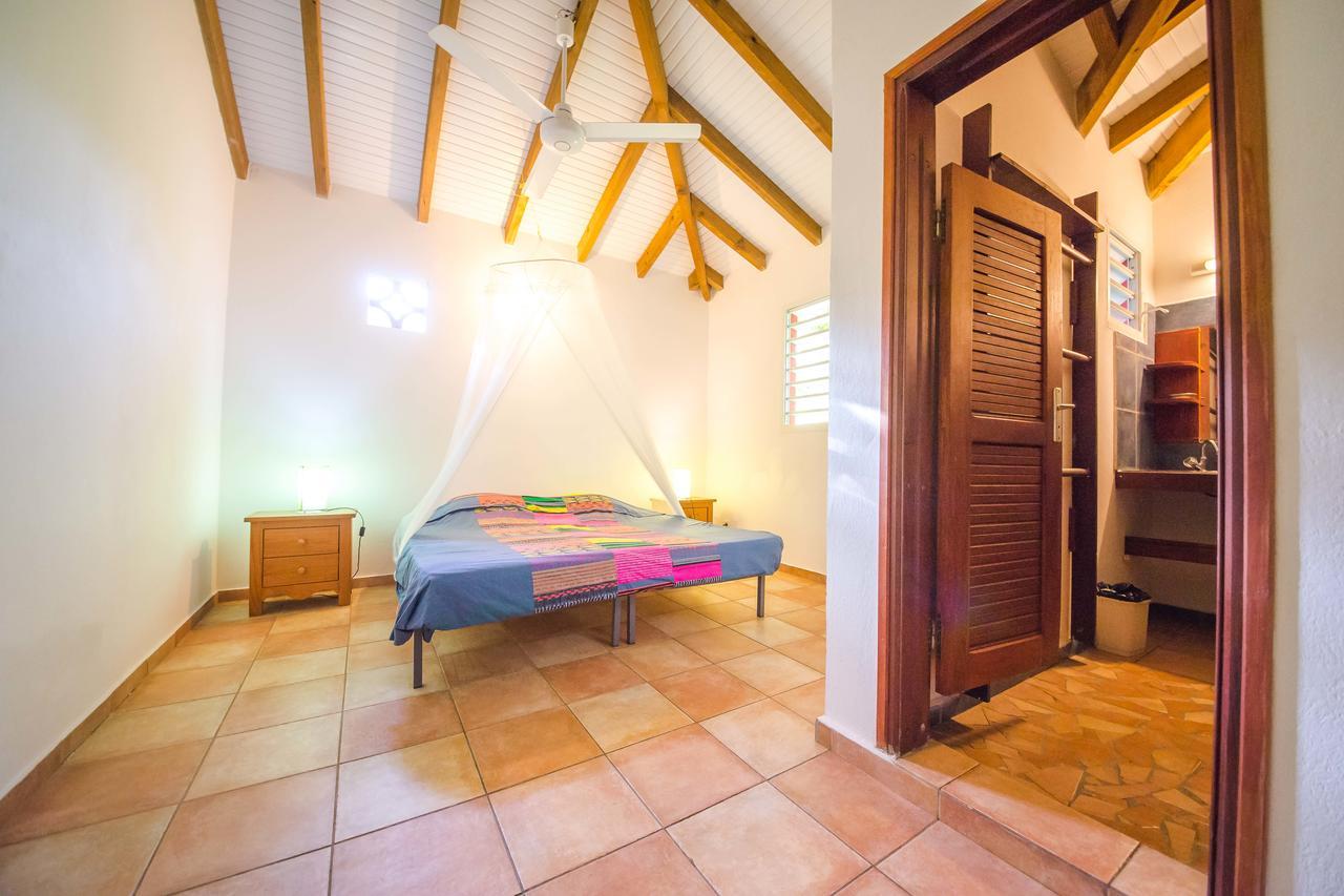 Sunset Surf Camp Hostel Saint-Francois  Ngoại thất bức ảnh