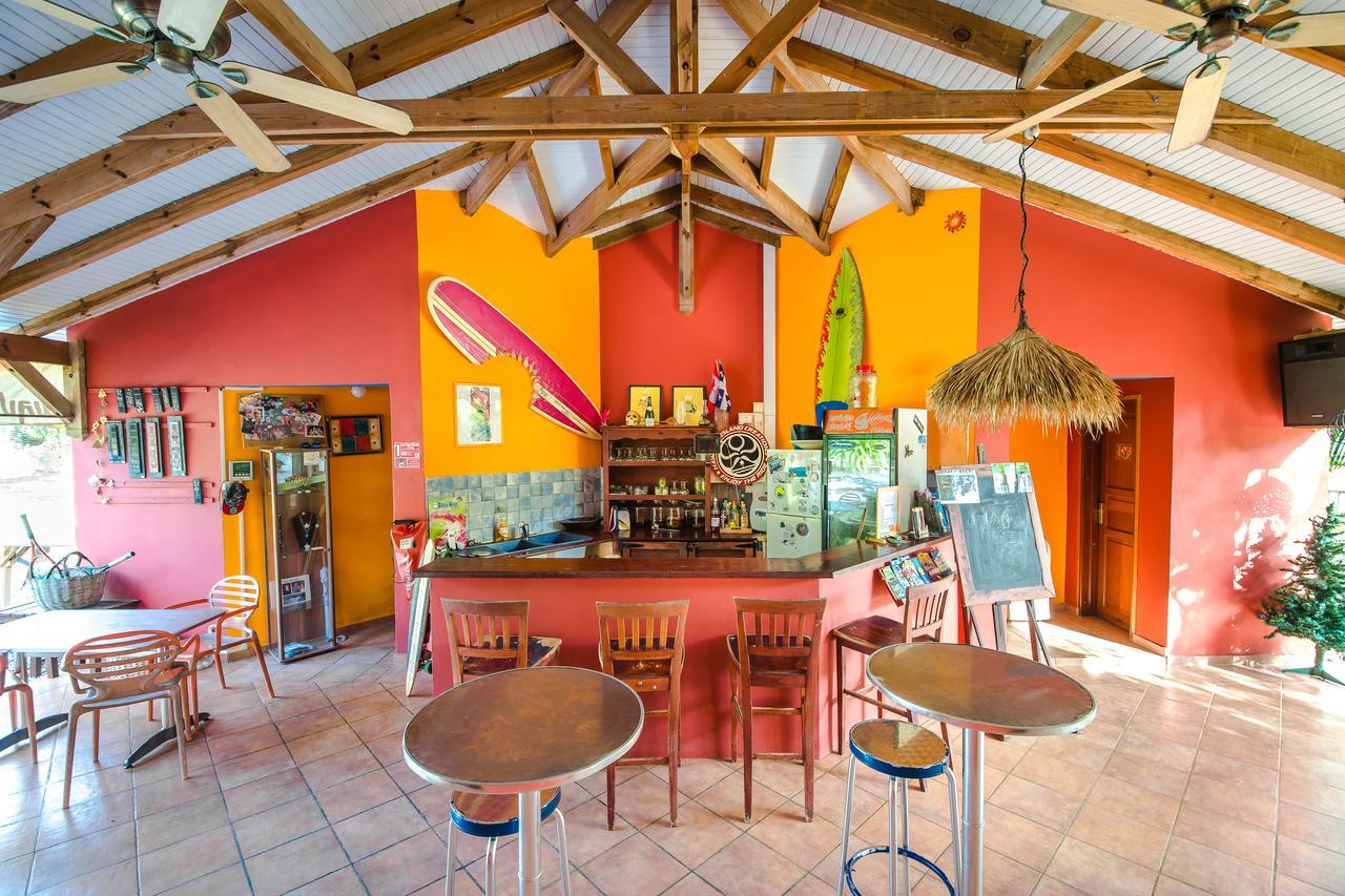 Sunset Surf Camp Hostel Saint-Francois  Ngoại thất bức ảnh